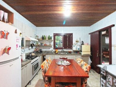 Casa à venda com 150m², 2 quartos, 2 vagas no bairro Ipanema em Porto Alegre - Foto 9