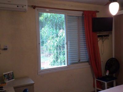 Apartamento à venda com 77m², 3 quartos no bairro Petrópolis em Porto Alegre - Foto 2