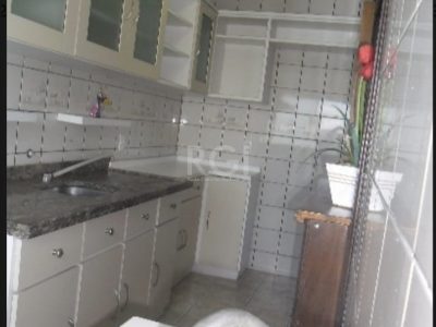 Apartamento à venda com 78m², 3 quartos no bairro São João em Porto Alegre - Foto 11