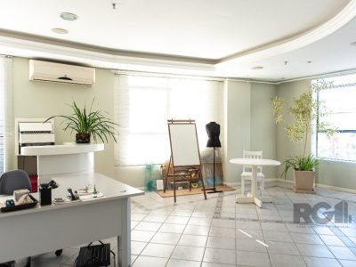 Conjunto/Sala à venda com 160m², 2 vagas no bairro Auxiliadora em Porto Alegre - Foto 22