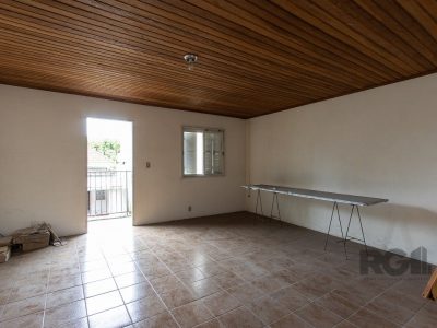 Casa à venda com 220m², 5 quartos, 2 vagas no bairro Ipanema em Porto Alegre - Foto 43