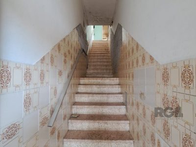 Casa à venda com 190m², 3 quartos, 4 vagas no bairro São Geraldo em Porto Alegre - Foto 10