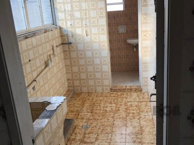 Casa à venda com 190m², 3 quartos, 4 vagas no bairro São Geraldo em Porto Alegre - Foto 12