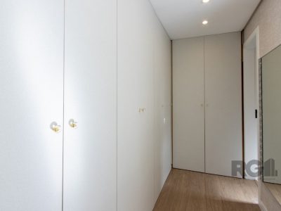 Apartamento à venda com 148m², 3 quartos, 1 suíte, 2 vagas no bairro Petrópolis em Porto Alegre - Foto 38