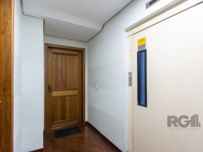 Apartamento à venda com 148m², 3 quartos, 1 suíte, 2 vagas no bairro Petrópolis em Porto Alegre - Foto 9