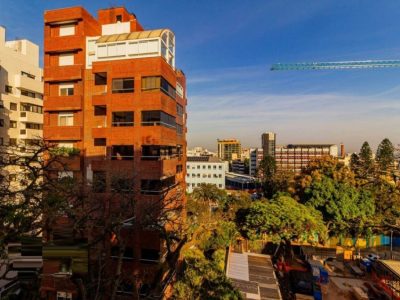 Apartamento à venda com 241m², 3 quartos, 1 suíte, 3 vagas no bairro Moinhos de Vento em Porto Alegre - Foto 35