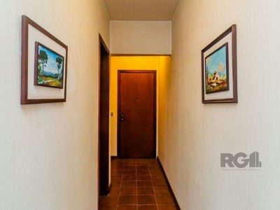 Apartamento à venda com 241m², 3 quartos, 1 suíte, 3 vagas no bairro Moinhos de Vento em Porto Alegre - Foto 28