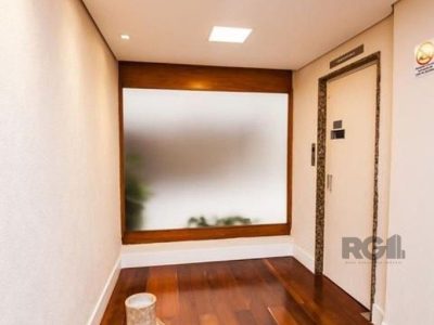 Apartamento à venda com 241m², 3 quartos, 1 suíte, 3 vagas no bairro Moinhos de Vento em Porto Alegre - Foto 27