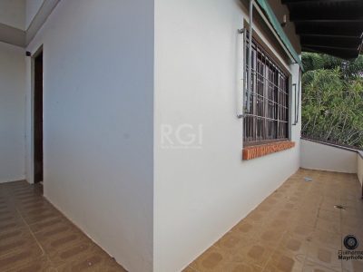 Casa à venda com 293m², 4 quartos, 2 suítes, 5 vagas no bairro Ipanema em Porto Alegre - Foto 25