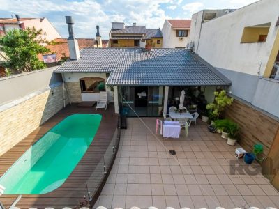 Casa à venda com 288m², 4 quartos, 1 suíte, 4 vagas no bairro Jardim Planalto em Porto Alegre - Foto 24