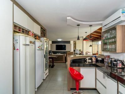 Casa à venda com 288m², 4 quartos, 1 suíte, 4 vagas no bairro Jardim Planalto em Porto Alegre - Foto 63