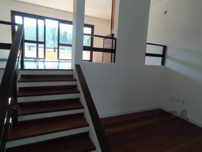 Casa Condominio à venda com 240m², 3 quartos, 1 suíte, 2 vagas no bairro Ipanema em Porto Alegre - Foto 17