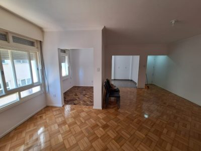 Apartamento à venda com 107m², 3 quartos, 1 vaga no bairro Cidade Baixa em Porto Alegre - Foto 18