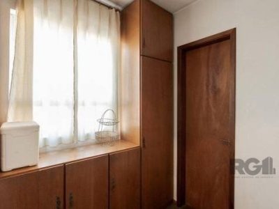 Apartamento à venda com 90m², 3 quartos, 1 vaga no bairro Floresta em Porto Alegre - Foto 23