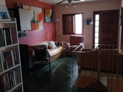 Casa à venda com 200m², 4 quartos, 2 vagas no bairro Vila Ipiranga em Porto Alegre - Foto 16