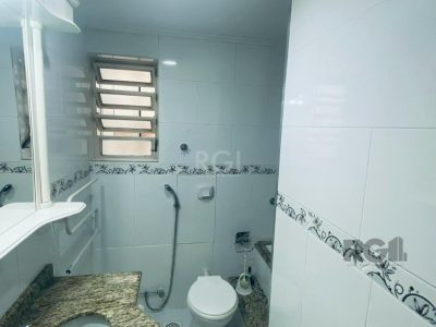 Apartamento à venda com 70m², 2 quartos no bairro Santana em Porto Alegre - Foto 11