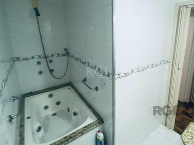 Apartamento à venda com 70m², 2 quartos no bairro Santana em Porto Alegre - Foto 13