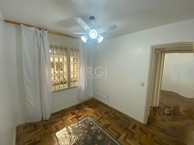 Apartamento à venda com 70m², 2 quartos no bairro Santana em Porto Alegre - Foto 5