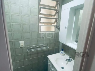 Apartamento à venda com 70m², 2 quartos no bairro Santana em Porto Alegre - Foto 15