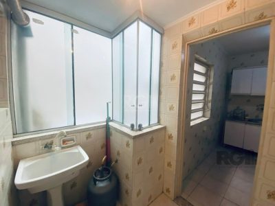 Apartamento à venda com 70m², 2 quartos no bairro Santana em Porto Alegre - Foto 16