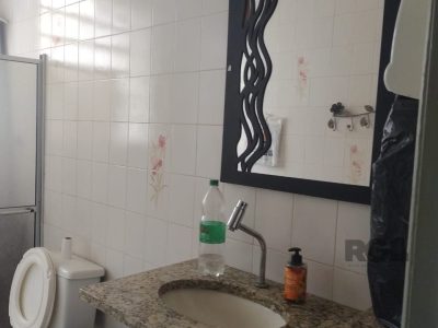 Casa à venda com 100m², 3 quartos, 1 vaga no bairro Partenon em Porto Alegre - Foto 9