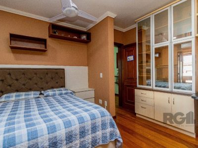 Casa à venda com 304m², 4 quartos, 2 suítes, 3 vagas no bairro Jardim Lindóia em Porto Alegre - Foto 54