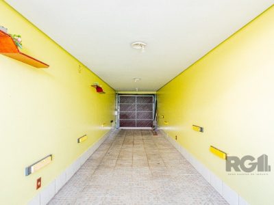 Casa à venda com 304m², 4 quartos, 2 suítes, 3 vagas no bairro Jardim Lindóia em Porto Alegre - Foto 65