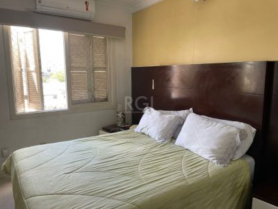 Cobertura à venda com 185m², 3 quartos, 1 suíte, 3 vagas no bairro Passo d'Areia em Porto Alegre - Foto 9