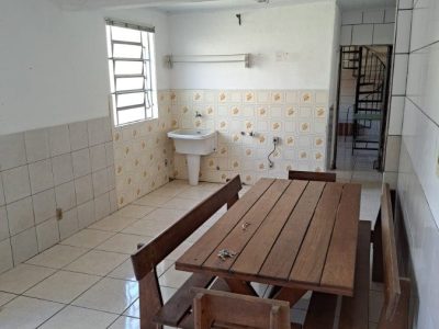 Casa à venda com 180m², 3 quartos, 1 suíte, 2 vagas no bairro Jardim Itu em Porto Alegre - Foto 11