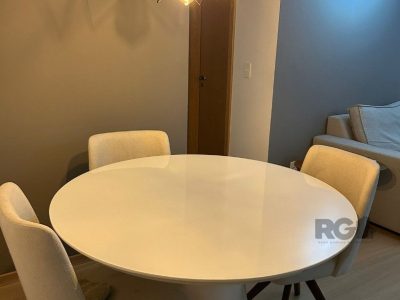 Apartamento à venda com 71m², 2 quartos, 1 suíte, 1 vaga no bairro Petrópolis em Porto Alegre - Foto 3