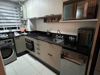 Apartamento à venda com 71m², 2 quartos, 1 suíte, 1 vaga no bairro Petrópolis em Porto Alegre - Foto 10