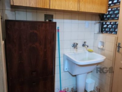 Apartamento à venda com 168m², 3 quartos no bairro Centro em Porto Alegre - Foto 28