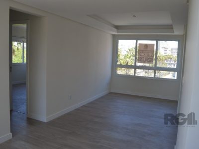 Apartamento à venda com 67m², 2 quartos, 2 suítes, 2 vagas no bairro Bom Fim em Porto Alegre - Foto 4