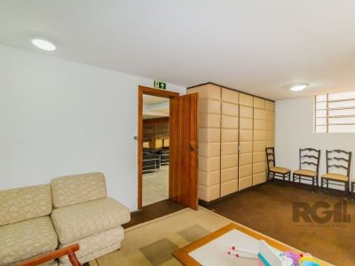 Apartamento à venda com 214m², 3 quartos, 1 suíte, 1 vaga no bairro Bom Fim em Porto Alegre - Foto 36