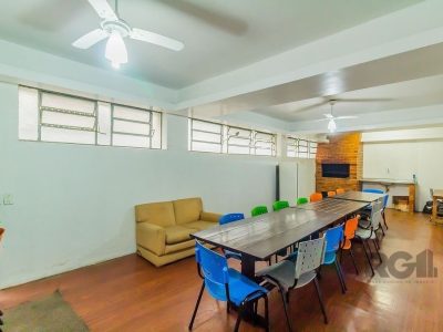 Apartamento à venda com 214m², 3 quartos, 1 suíte, 1 vaga no bairro Bom Fim em Porto Alegre - Foto 37