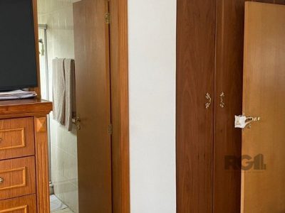 Casa Condominio à venda com 250m², 3 quartos, 1 suíte, 3 vagas no bairro Tristeza em Porto Alegre - Foto 21