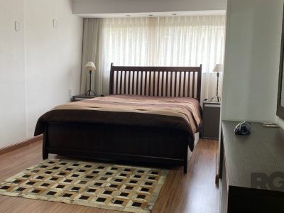 Casa Condominio à venda com 250m², 3 quartos, 1 suíte, 3 vagas no bairro Tristeza em Porto Alegre - Foto 26