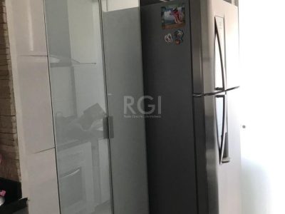 Apartamento à venda com 77m², 2 quartos, 1 suíte, 1 vaga no bairro Partenon em Porto Alegre - Foto 9