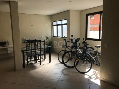 Apartamento à venda com 77m², 2 quartos, 1 suíte, 1 vaga no bairro Partenon em Porto Alegre - Foto 20