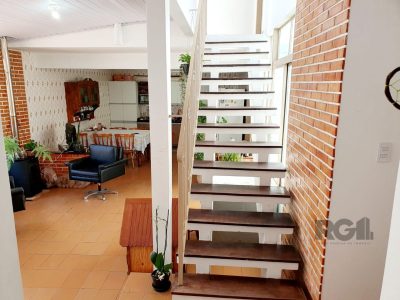 Casa à venda com 284m², 4 quartos, 5 vagas no bairro Jardim Botânico em Porto Alegre - Foto 9