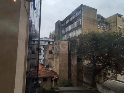 Apartamento à venda com 136m², 3 quartos, 1 vaga no bairro Centro Histórico em Porto Alegre - Foto 33