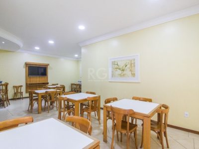 Apartamento à venda com 103m², 3 quartos, 1 suíte, 1 vaga no bairro Jardim do Salso em Porto Alegre - Foto 4