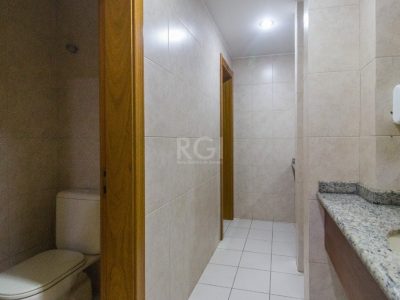 Apartamento à venda com 103m², 3 quartos, 1 suíte, 1 vaga no bairro Jardim do Salso em Porto Alegre - Foto 6