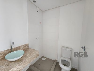 Apartamento à venda com 66m², 2 quartos, 1 suíte, 1 vaga no bairro Centro em Capão da Canoa - Foto 4