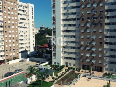 Apartamento à venda com 69m², 3 quartos, 1 suíte, 1 vaga no bairro Passo d'Areia em Porto Alegre - Foto 46