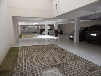 Apartamento à venda com 71m², 2 quartos, 1 suíte, 1 vaga no bairro Menino Deus em Porto Alegre - Foto 13