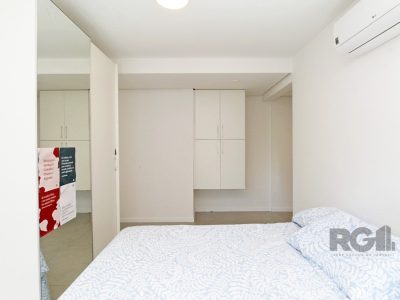 Apartamento à venda com 105m², 3 quartos, 1 suíte, 2 vagas no bairro Menino Deus em Porto Alegre - Foto 45