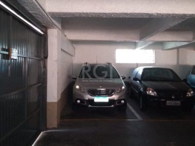 Apartamento à venda com 92m², 2 quartos, 2 suítes, 1 vaga no bairro Petrópolis em Porto Alegre - Foto 17