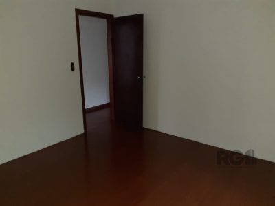 Apartamento à venda com 81m², 3 quartos, 1 vaga no bairro Cristal em Porto Alegre - Foto 9