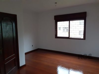 Apartamento à venda com 81m², 3 quartos, 1 vaga no bairro Cristal em Porto Alegre - Foto 11